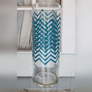 Libbey Cylindrical Clear Glass Vase Turquoise Zig Zag 10" Tall, Light Scratches